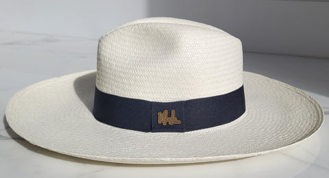 Fedora Medium Brim - White/Black Band