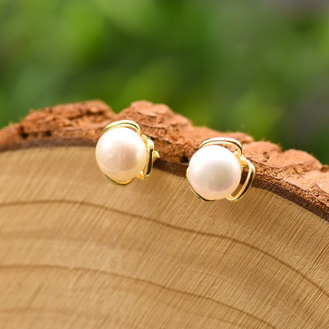 Anette - Pearl Stud Earrings freeshipping - Marlo Accessories
