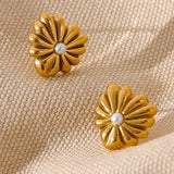 Vintage Flower Heart Stud Earrings